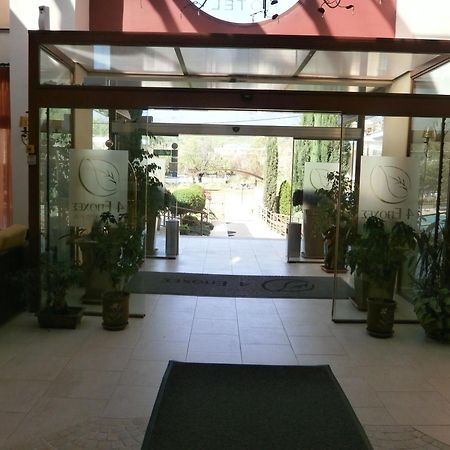 4 Epoxes Hotel Spa Като-Лутракі Екстер'єр фото