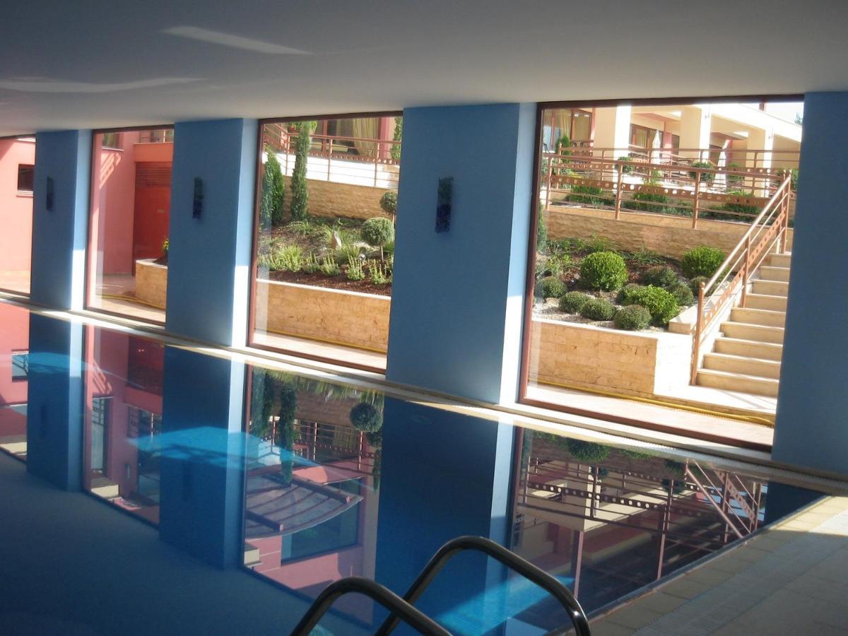 4 Epoxes Hotel Spa Като-Лутракі Екстер'єр фото